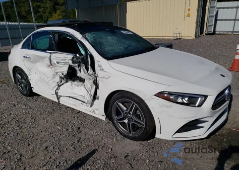 2020 Mercedes-Benz A 220 из США, поврежденный, VIN W1K3G4EB7LJ219990